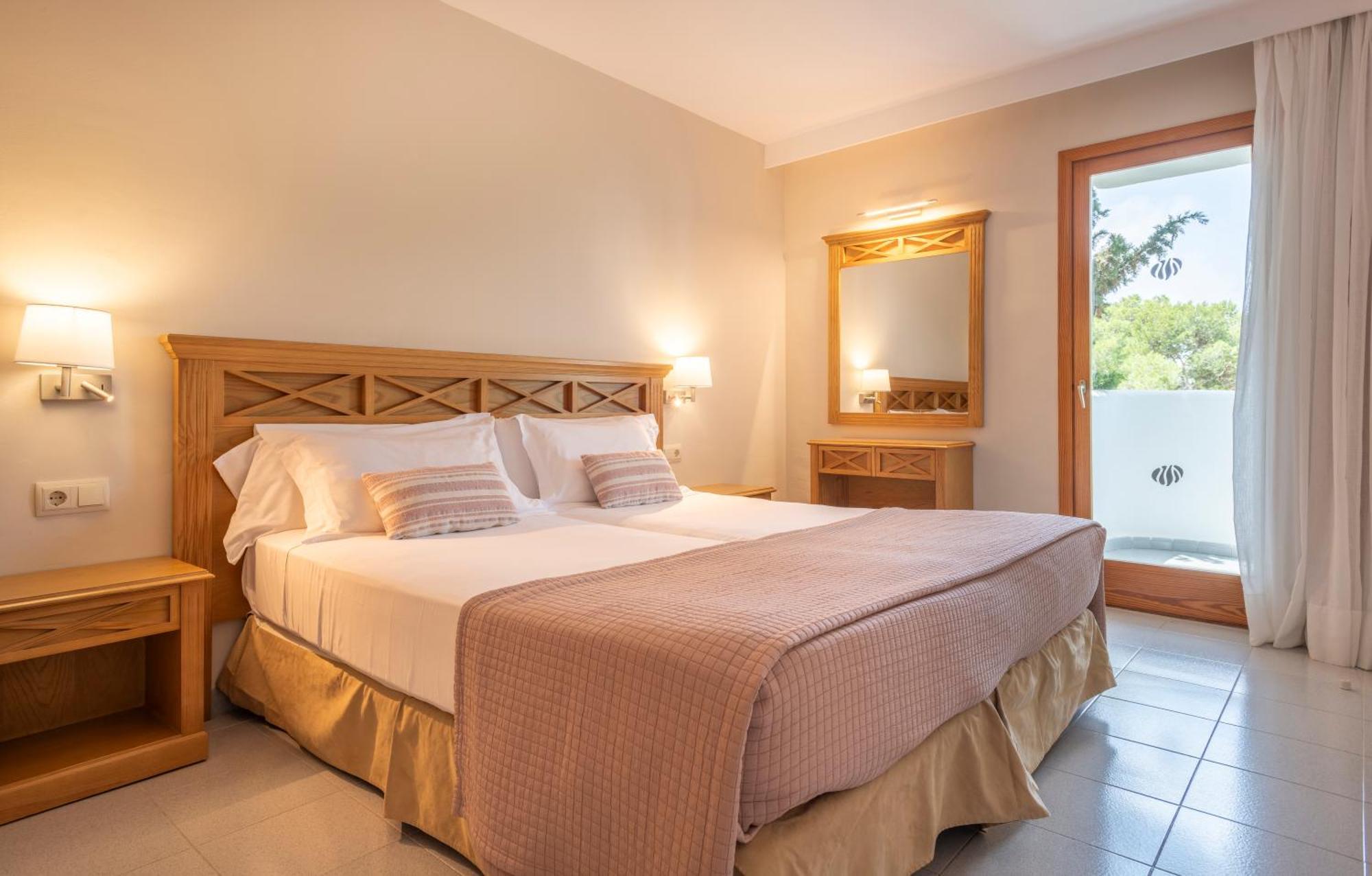 Inturotel Esmeralda Garden Apartahotel Cala D´Or