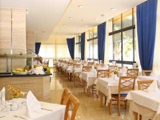 Apartahotel Inturotel Esmeralda Garden 3*