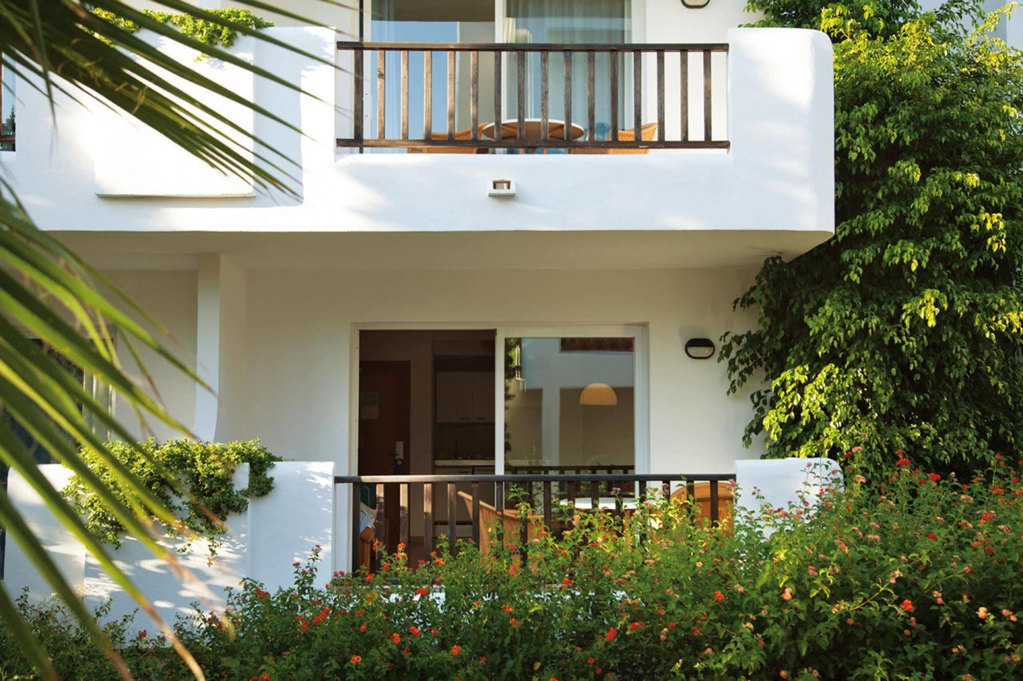 Apartahotel Inturotel Esmeralda Garden